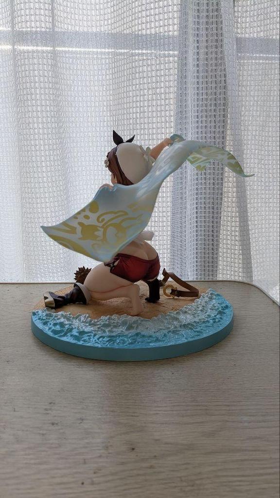 [USED] Phat Company Liza 2 Figure