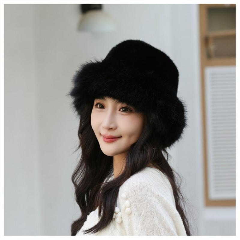 Hat for Women Autumn and Winter Plush Fashionable Fisherman Hat Small Face Warm Cute Ear Protection Lei Feng Hat
