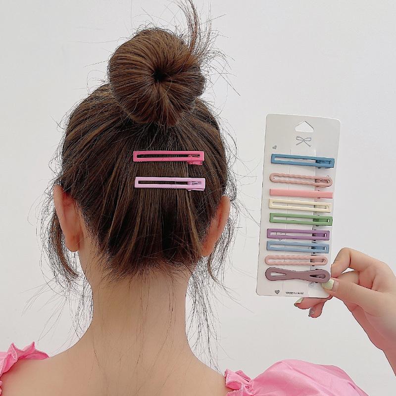 Bold Wavy Side Candy-colored Hairpin Alloy Solid Style for Casual to Dressy Outfits