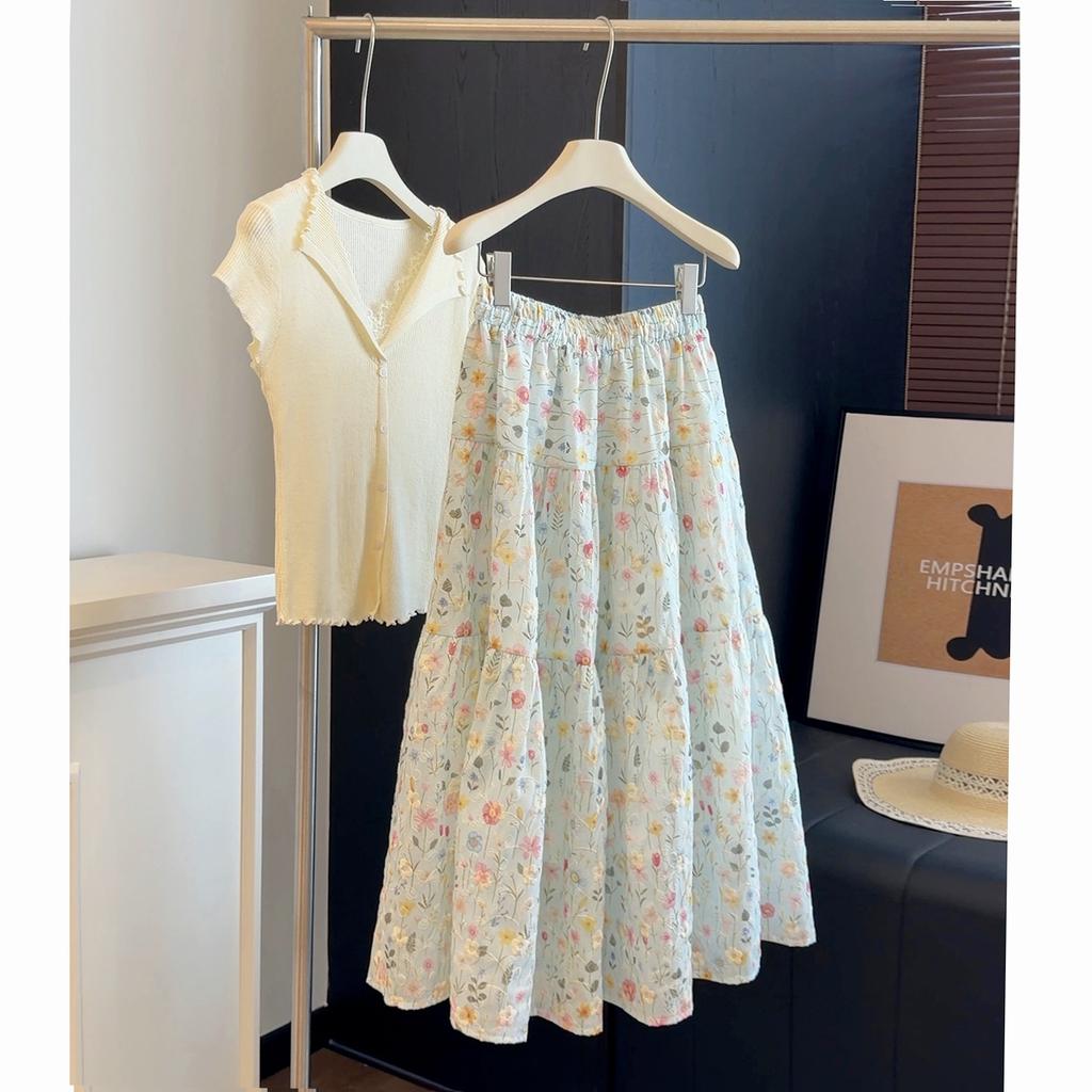 Women's Elastic Waist Maxi Skirt A Line Floral Embroidery Tiered Swing Skirt