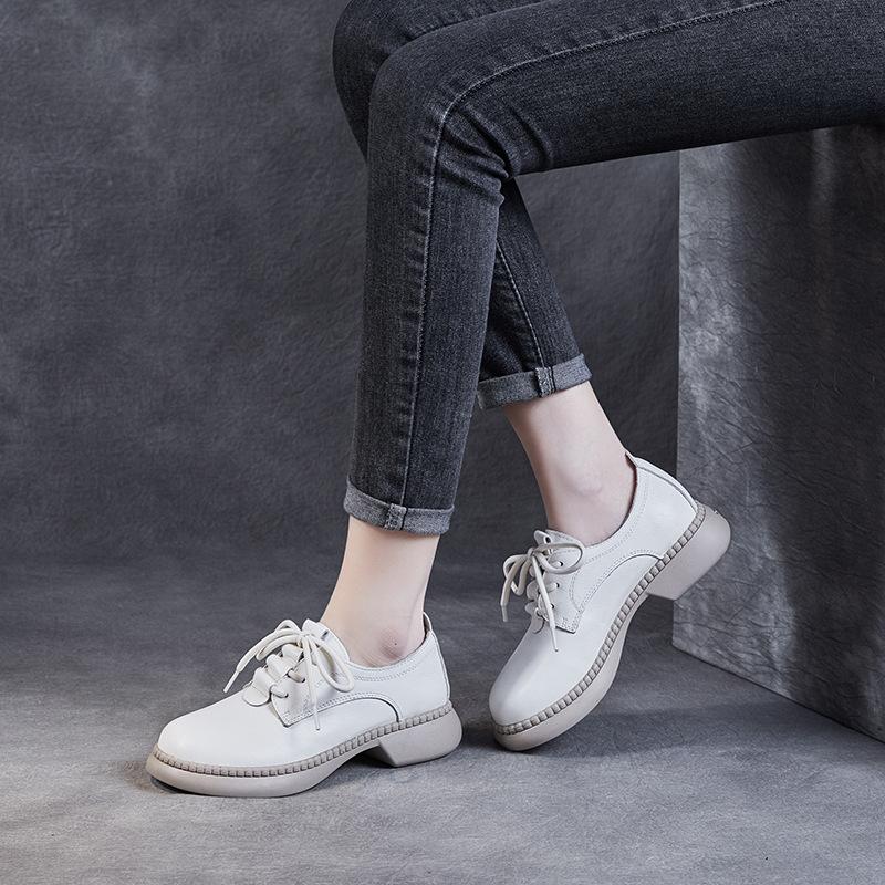 Spring 2025 New Retro Style Leather Single Shoes Handmade Soft-soled Shoes Low Heel Round Head Lace-up Flat Women's Shoes