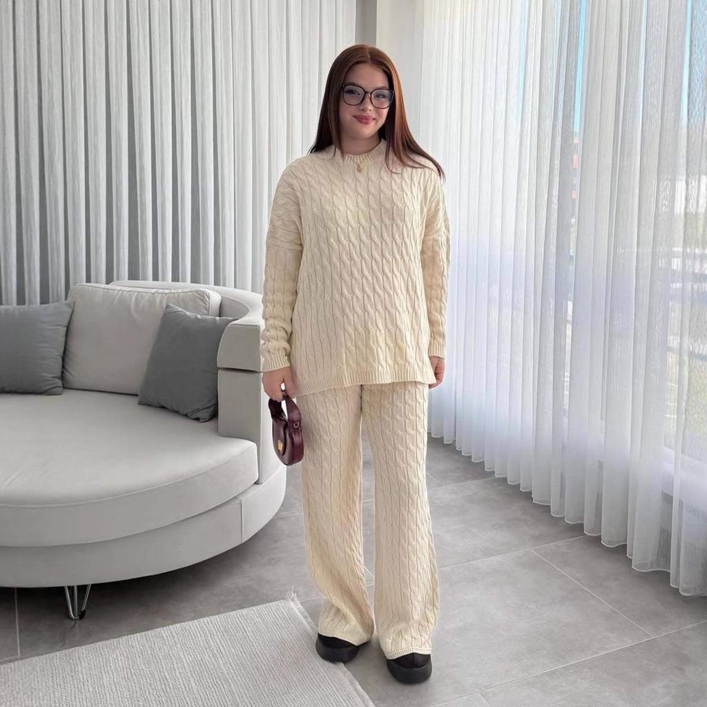 2025 Autumn Women's Knit Sweater & Long Pants Set - Warm, Versatile & Loose Fit