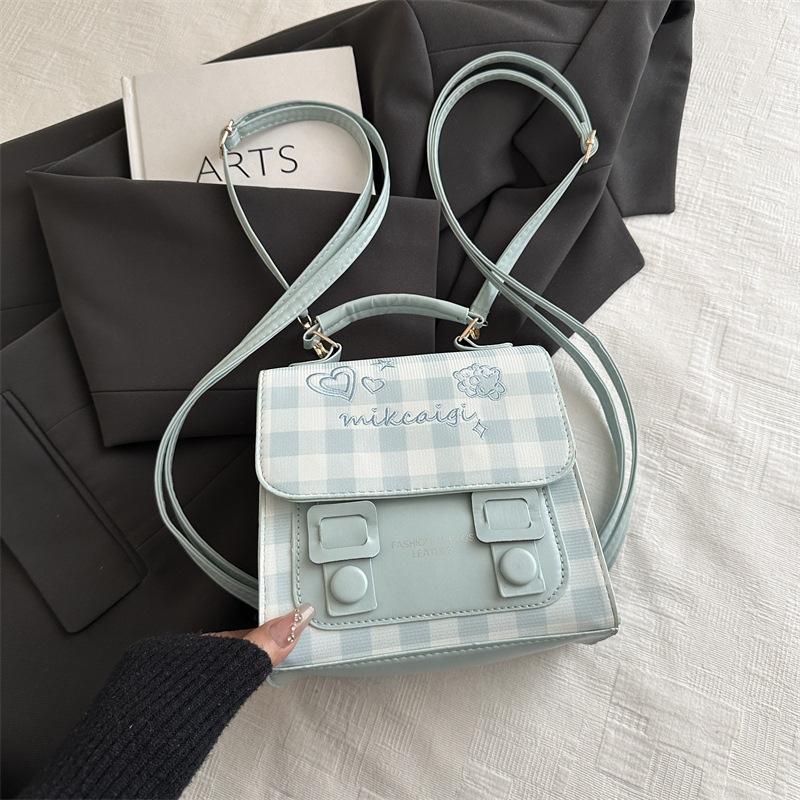 High value temperament simple backpack spring new fashion student commuting crossbody portable small square bag