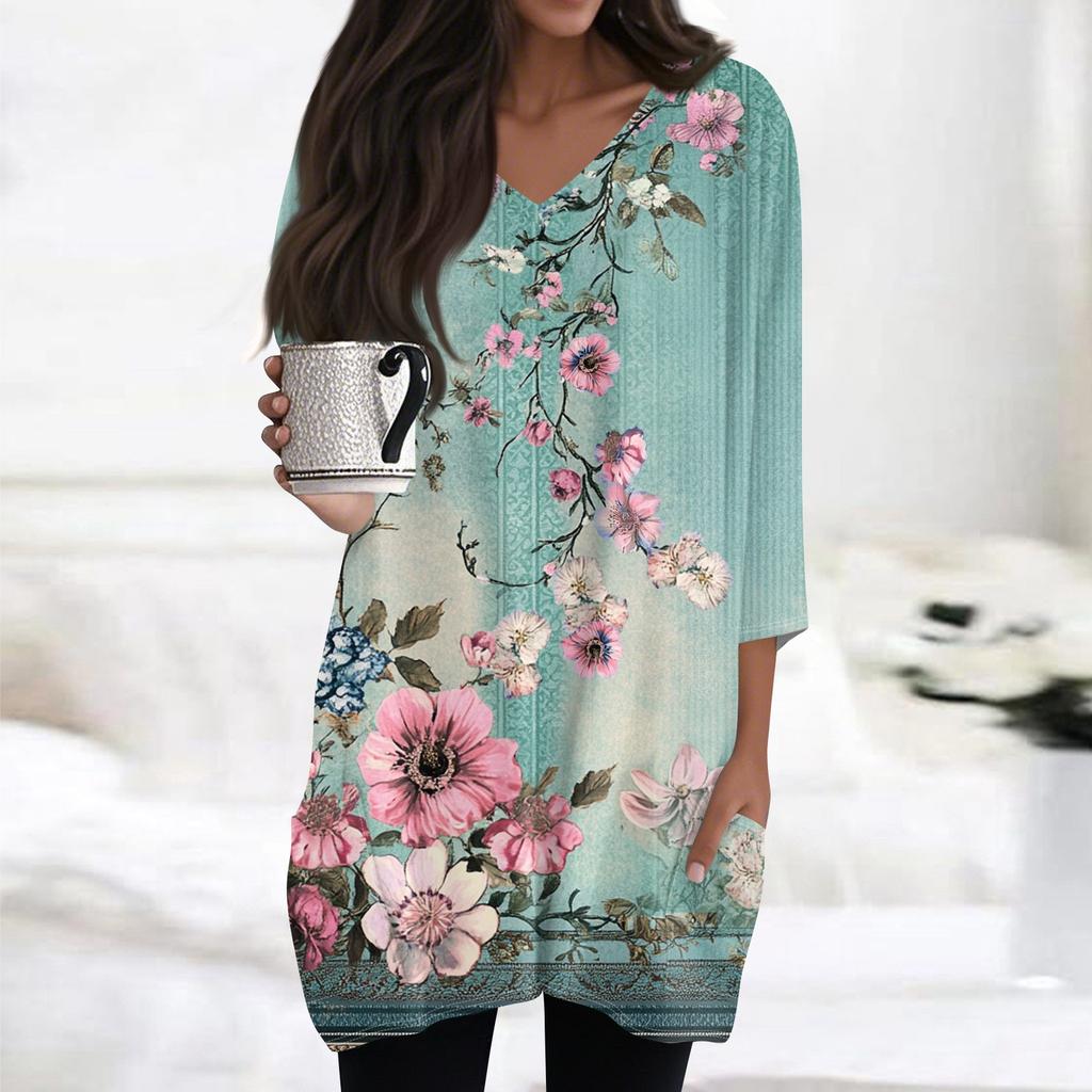 Dámský ležérní top s výstřihem do V a 3/4 rukávy s vintage květinovým potiskem
