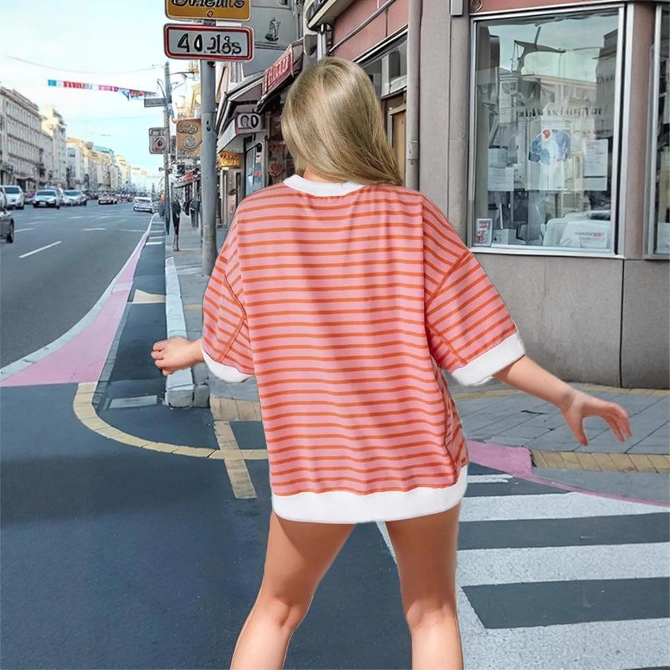 Women's Striped Oversized Top with Contrast Trim, Baggy Half Sleeve Crew Neck Tee for Casual Wear