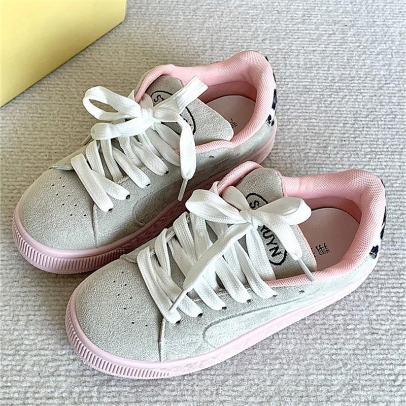 

New women s shoes retro soft sole not tired feet bread shoes women s tide niche big tongue board shoes versatile casual shoes 40 розовый