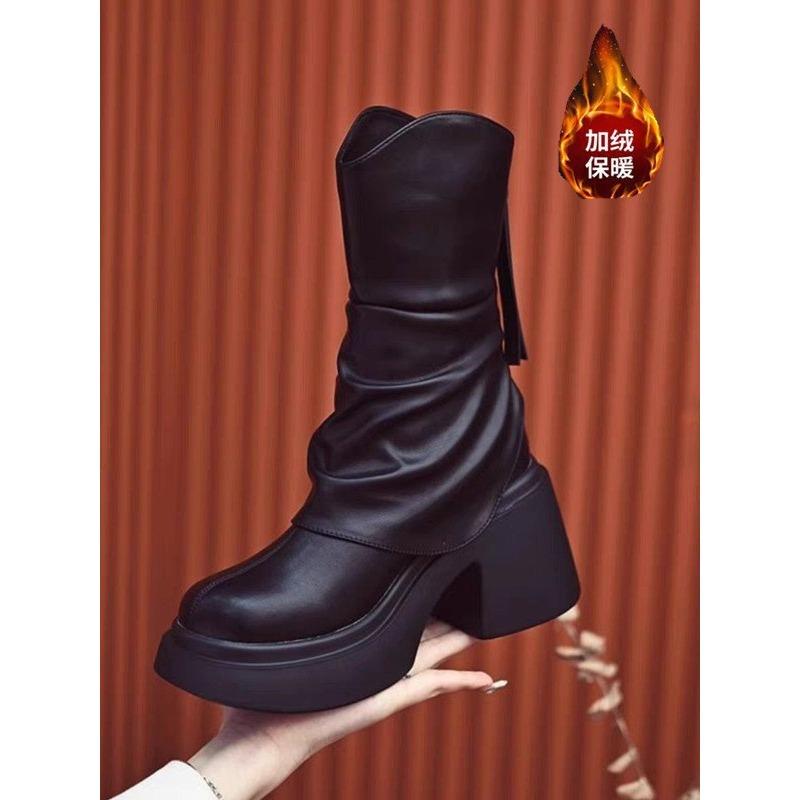 Malé silnopodešvové zvýšení krátké trubky tenké boty dámské podzimní a zimní nové voděodolné stolní silný podpatek prošívané martensky