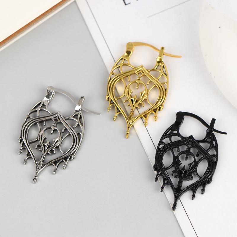 Retro National Style Metal Hollow Pendant Earrings For Women Bohemian Carved Earrings Wedding Party Jewelry Gift