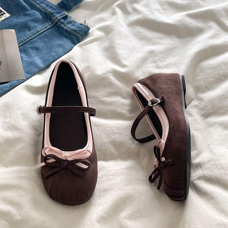 2026 Summer Retro French Bow Mary Jane Shoes: Height-Boosting Flats for Skirts