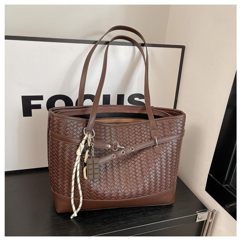 High-end Casual Women's Bag, Fashionable Tote Bag, Simple Large-capacity Commuter Shoulder Bag