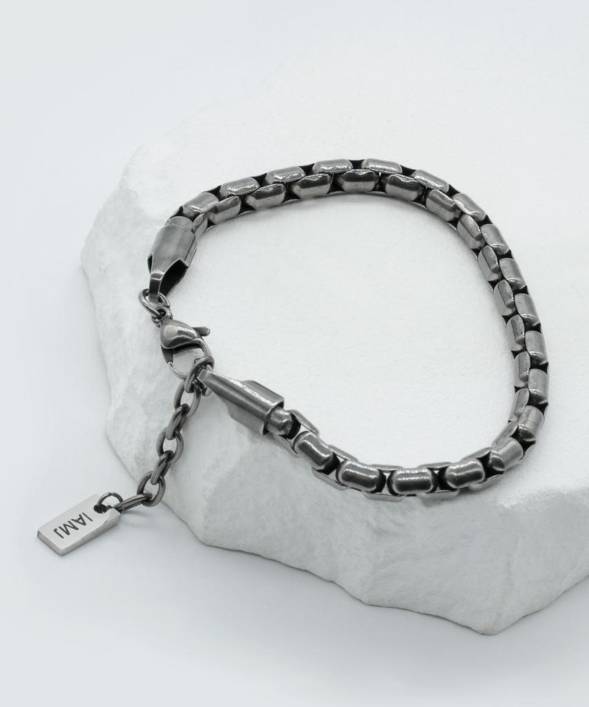 Iamj Brick Box Chain Bracelet