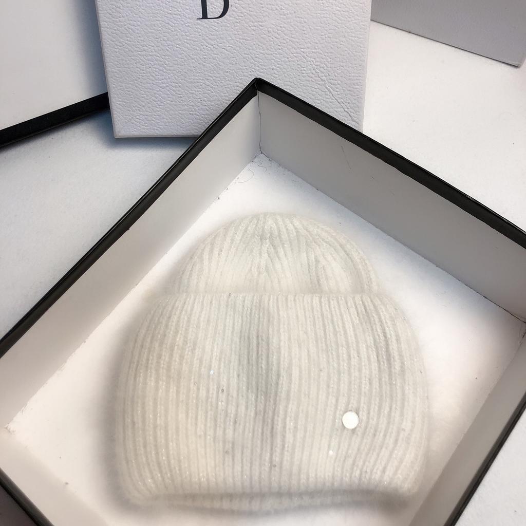 2020 Extended Brim Knitted Hat Sweater With Casual Hat Winter Outdoor Ear Protection Wool Hat Women