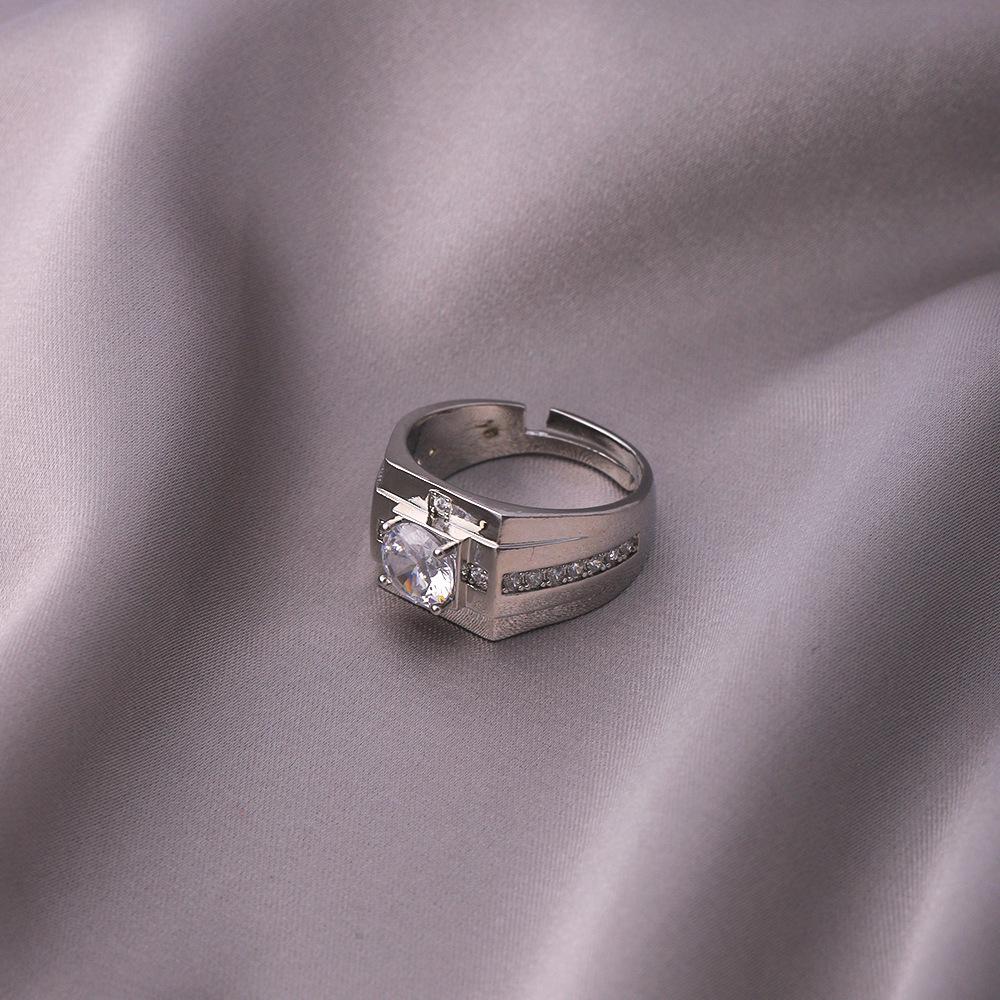 

Unisex Moissanite Square Ring: Classic Japanese & Korean Design, Light Luxury, Plain Band for Couples