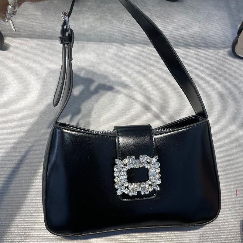 

Rhinestone buckle fashionable retro shoulder armpit bag spring and summer new models, popular baguette niche design women s bags