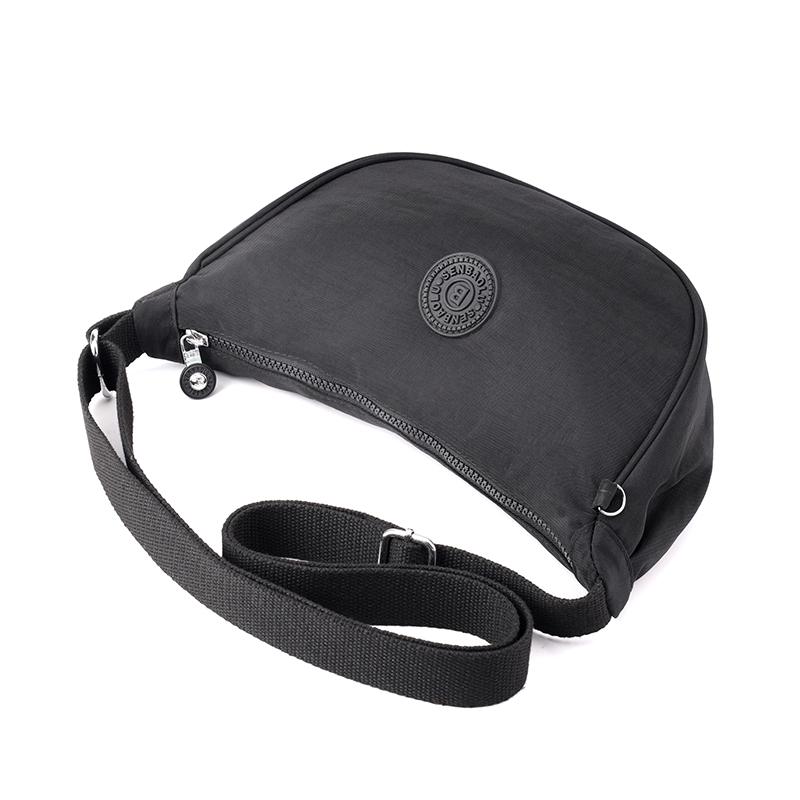 Lightweight Large Capacity Hobo Bag Nylon Water-Repellent Shoulder Bag Women's Crossbody Bag