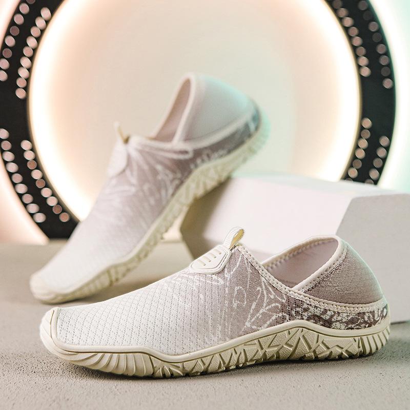 New Outdoor Creek Shoes Quick-drying Shoes Men's and Women's Indoor Fitness Yoga Shoes Skipping Rope Shoes Amphibious Fishing Shoes