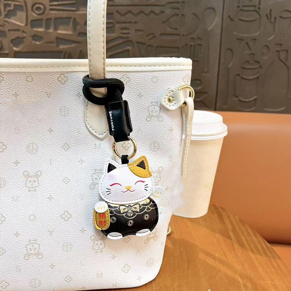 Cartoon Pu Leather Fortune Cat Keychain Fortune Horse Year Pendant Kawaii Car Keychain  Home Decor