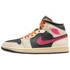 Air Jordan 1 Mid top Tênis de Basquete Vintage Feminino Bege IB7007-107