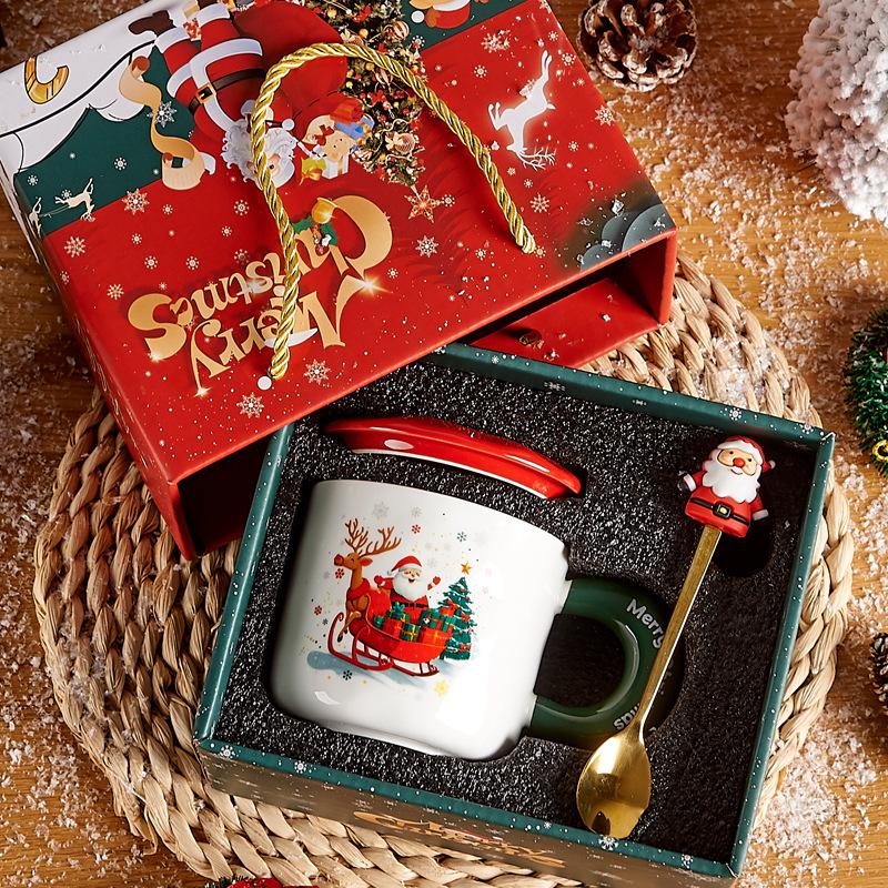 Apple Ceramic Cup Household Water Cup  High Appearance Level  Mug Lid  Spoon Christmas Souvenir Cup Gift Box