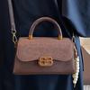 Autumn New Simple Portable Women's Bag Niche Fashion High Value Small Square Bag Shoulder Messenger Bag