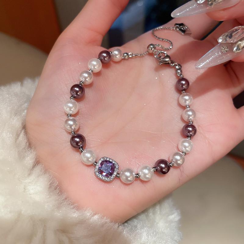 Französisches Vintage Zirkon Quadrat Perlenarmband im geometrischen Stil für Damen Geschenk