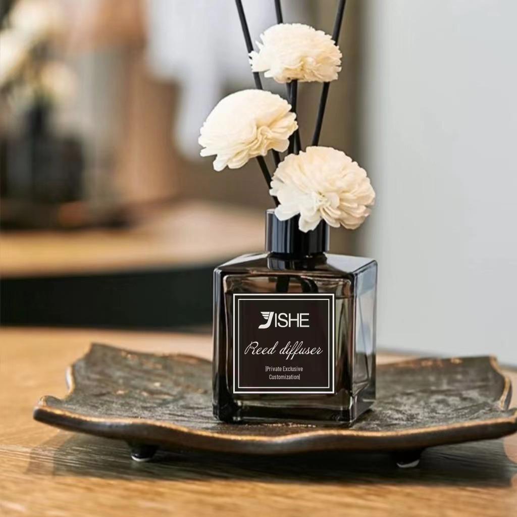 Flameless Reed Diffuser: Essential Oil Aromatherapy for Home & Hotel Fragrance