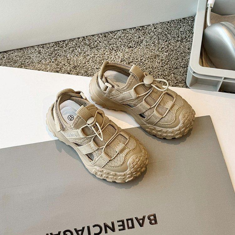 Children's bag head sandals summer new boys fashion hollow breathable durian sole sports shoes girls anti-kick beach shoes