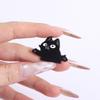 Schwarze Katze breitet Hände aus Emaille-Anstecknadeln Kundenspezifische Schattenkatzen-Broschen Reversabzeichen Kleidung Tier Schmuck Geschenk für Kinder Freunde