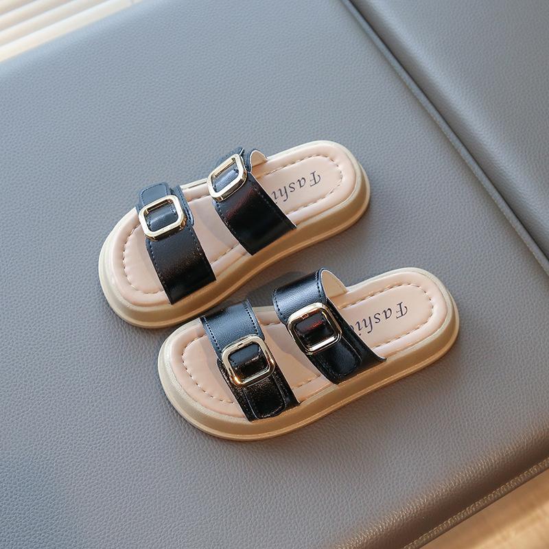 Kids Slippers Outdoors Korean Style Slip-on Boys Girls Sandals Breathable 2025 Summer Children Beach Shoes Soft Sole Non-slip