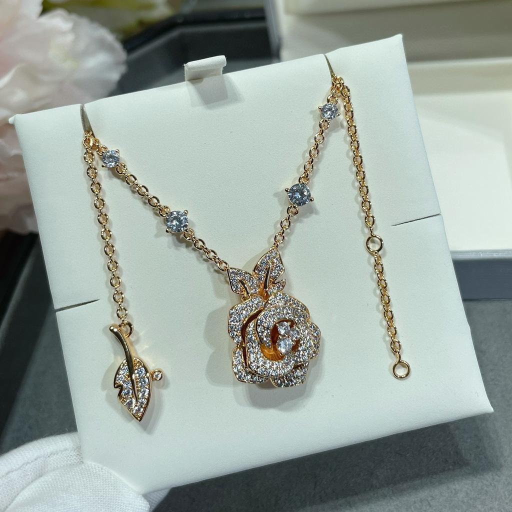 Vintage Hot Brand Women's Necklace Luxury Jewelry For Women Designer Pendant Pure 925 Sterling Silver Rose Gold Flower Necklaces