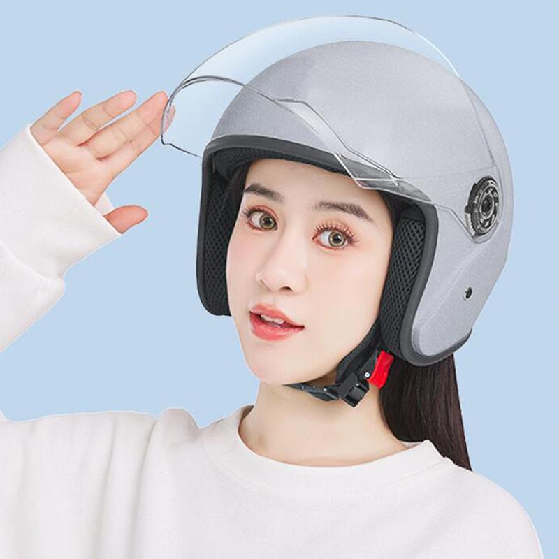 Unisex Comfortable & Ventilated Electric Riding Lens Helmet for Four Seasons, Adjustable Safety Motorcycle Helmet - 1 Piece