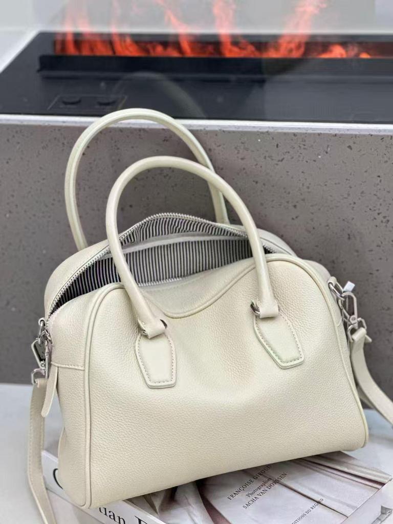 2025 Classic Fashion Large Capacity Bowling Bag - Top Layer Cowhide, Korean Niche Women's Handbag