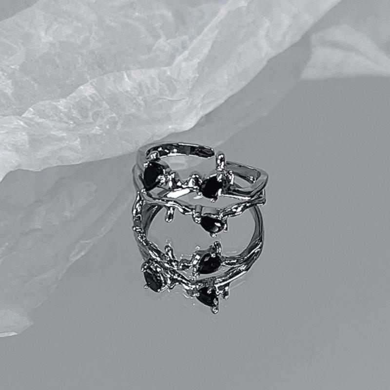Layer Fashionable Double Ring With Unique Geometric Shape And Open Adjustable Style