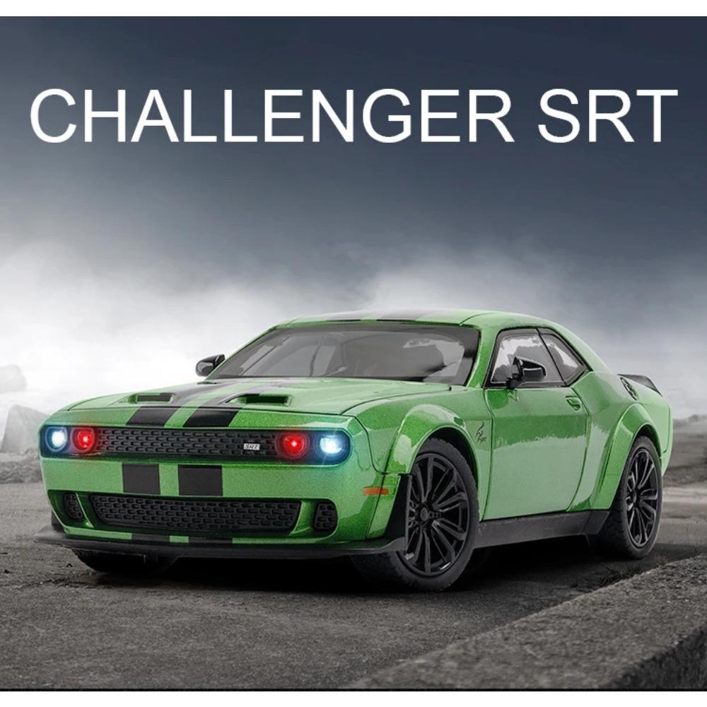 Simulation 1/24 Scale Dodge Challenger SRT Hellcat Alloy Car Model Sound Light Children Toy Vehicle Metal Miniature Voiture