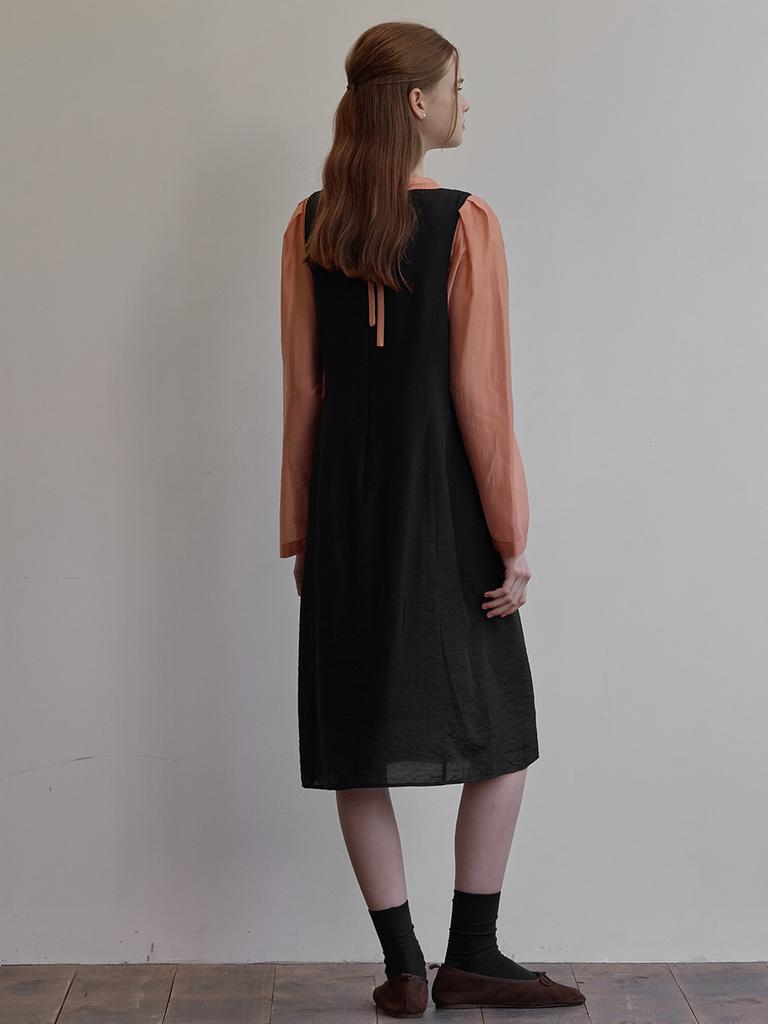 BEMUSE MANSION V-Neck Layered Dress - Black