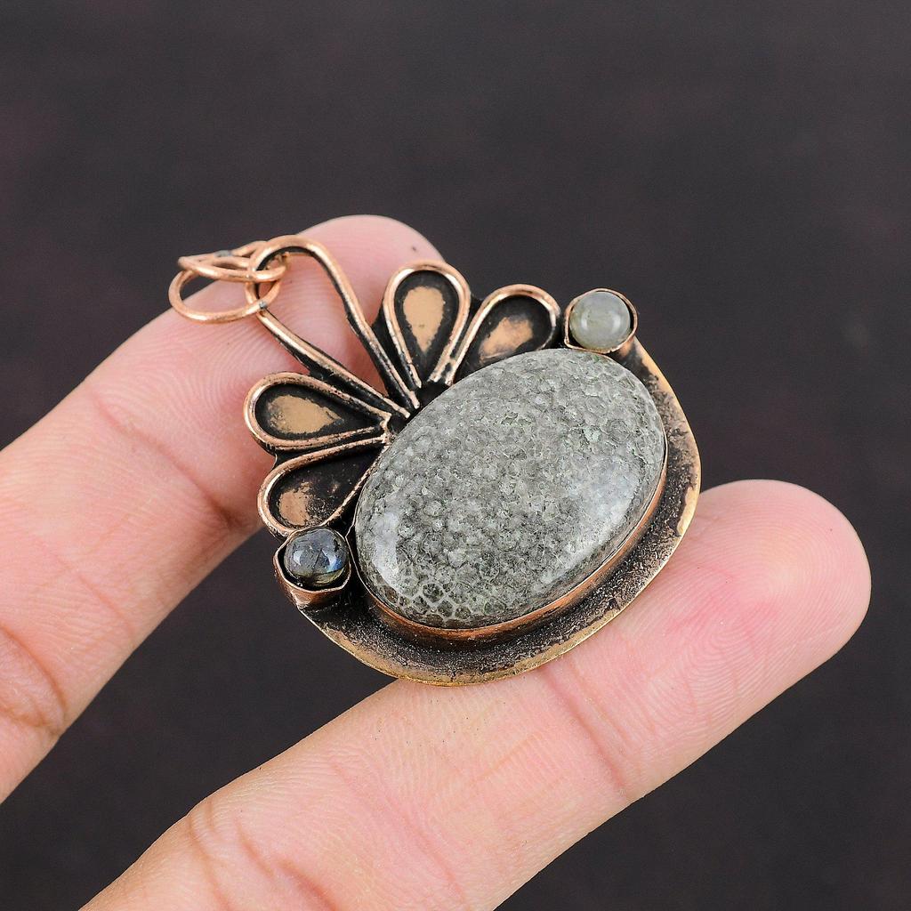 Pendentif Corail Raie Manta Pendentif Labradorite Pendentif Cuivre Pendentif Pierre Précieuse Qualité A Bijoux Incroyables Faits Main Bijoux en Cuivre Pour Mère