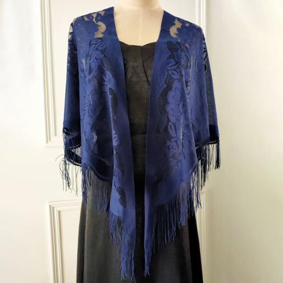 Plážový přehoz s potiskem květů s potiskem střapců v jednobarevné barvě