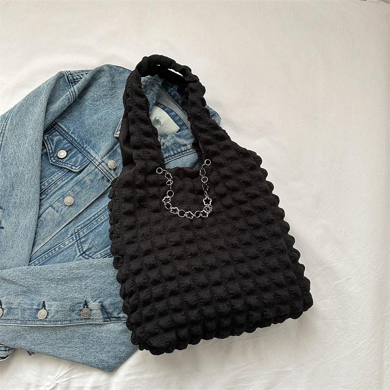 

Trendy Canvas Tote Bag For Women With Spacious Design Perfect For Commuting In Modern Colors чёрный