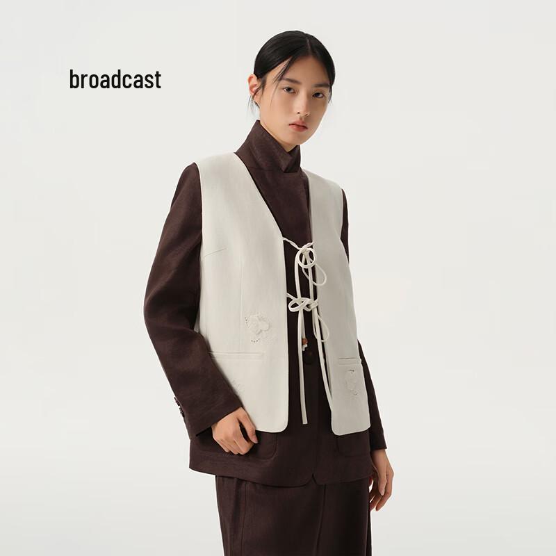 Women s Embroidered Patch Loose Fit Vest Top L