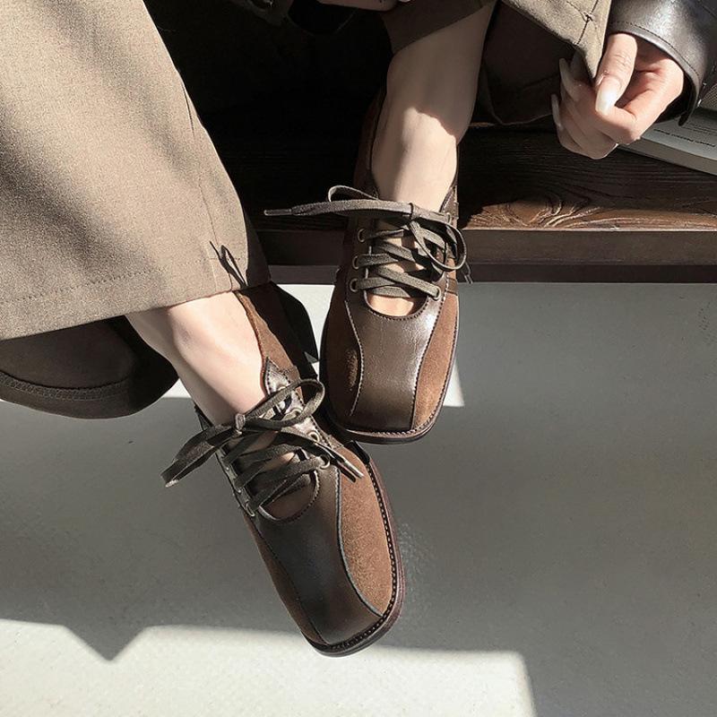 Spring and Autumn New Women's Fashion Single Shoes Low Heel Square Head Mary Jane Shoes Women's Leather Single Soft Sole Black Square Heel Single Shoe