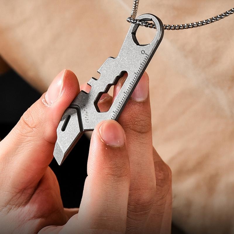Waist Suspending Buckle Keychain Key Buckle Bottle Opener Keychain Clip Hanging Buckle Keyring Holder Keychain Buckle