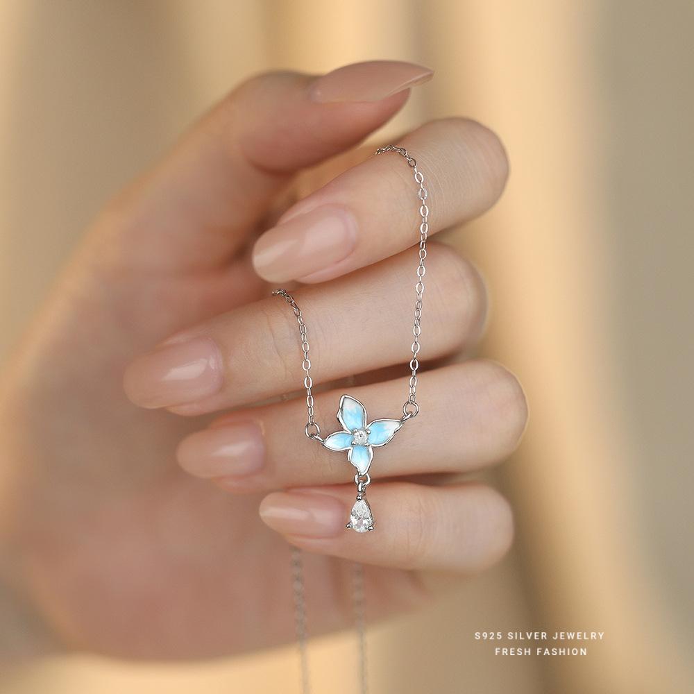 925 Sterling Silver Blue Enamel Flower Necklace with Zircon Drop, Dainty Floral Pendant Necklace, Elegant Fine Jewelry for Women серебряный