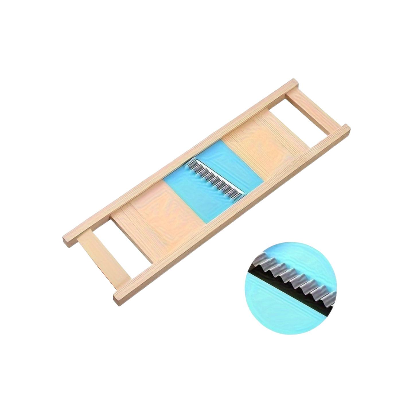 

1PCS Potato Slicer Grater with Flower Pattern Wave Cut Design Kitchen Tool for Slicing And Grating Potatoes жовтий