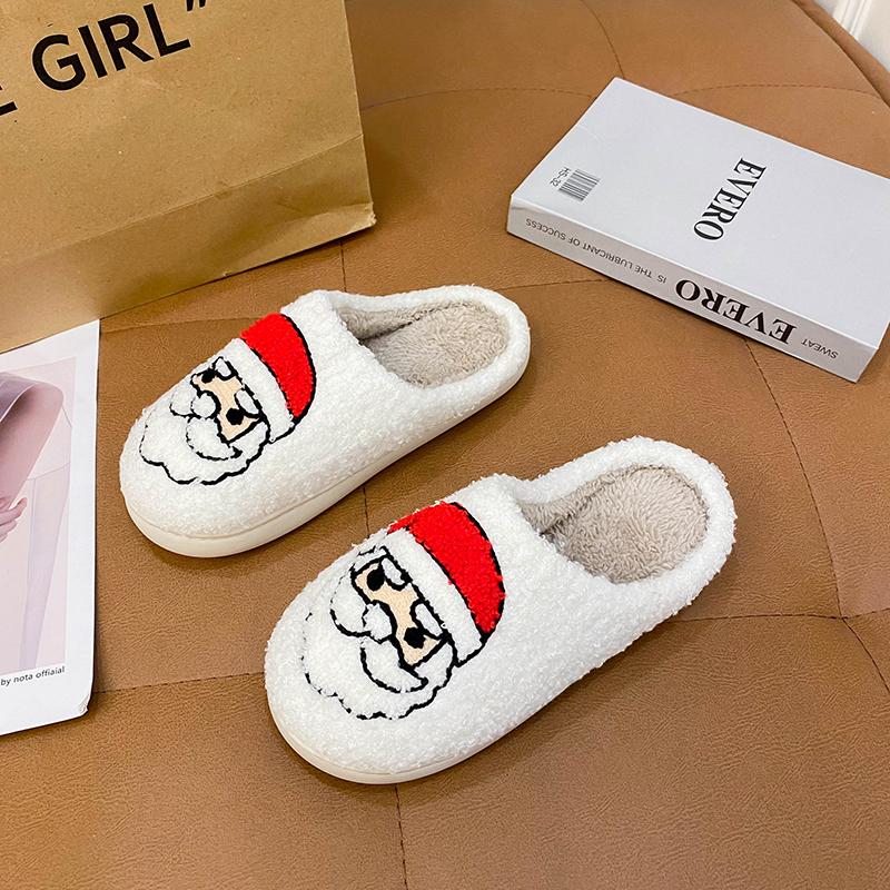 Fashion Strawberries Couple Cotton Slippers Home Indoor Cartoon Platform Slides Ladies 2024 Designer Warm Comfortable Winter Shoes Women
