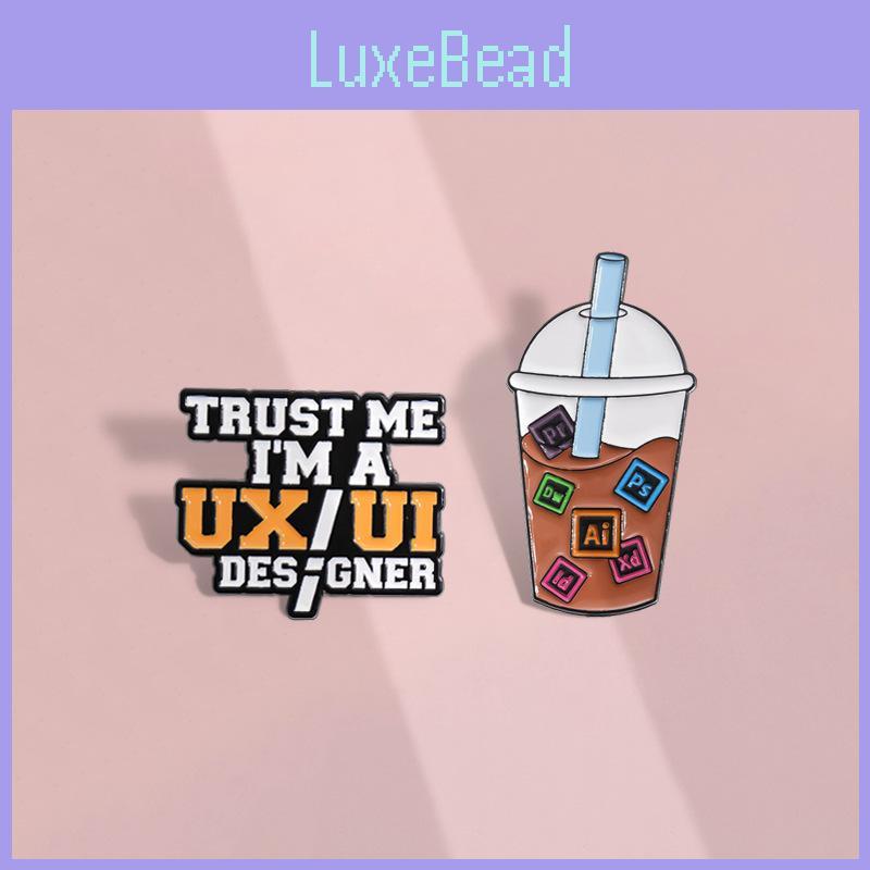 Creative Design Office Accessories Cute Cartoon Character Brooches For Personal Style