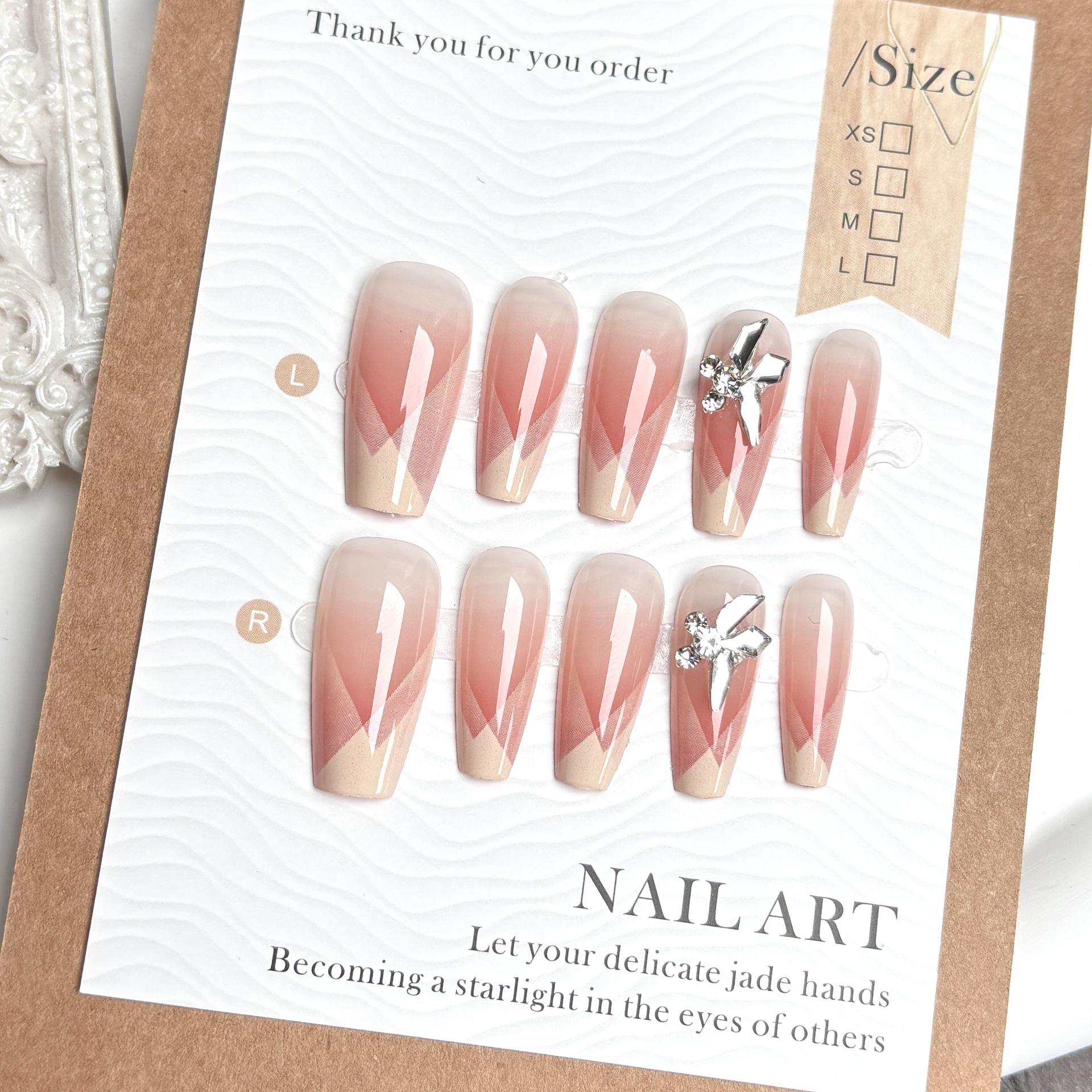 

Elegant Pink Gradient 3D Press-On Nails with Rhinestones