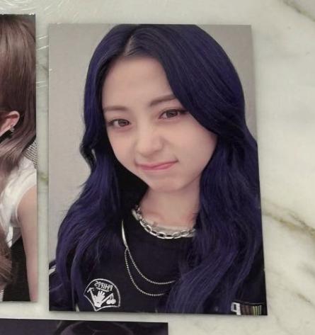 [USED] Lu Seraphim Yunjin CRAZY Party ZONE Trading Card