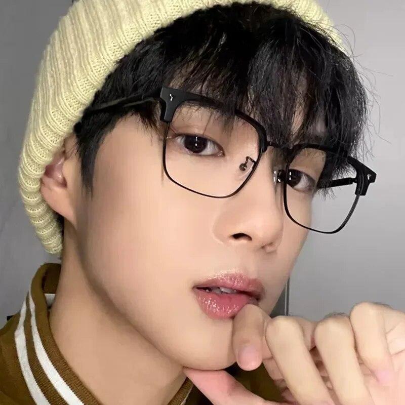 2023 New Fashion Blue Light Blocking Myopic Glasses Men Women Square Frame Computer Eyewear Half Frame Near Sight Glasses