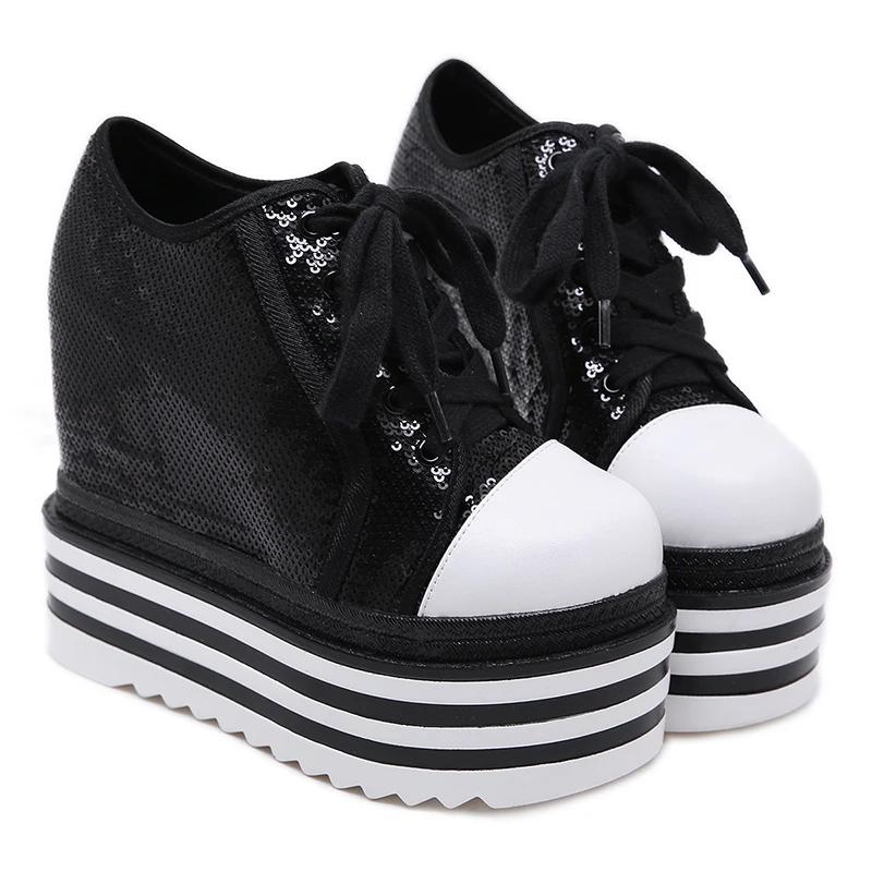 Mode 2025 Neue Damen Frühling Keilstiefel PU-Leder Harajuku Schuhe Bunt Bling Winter Stiefeletten 14CM Hochhackige Plateau-Sneaker