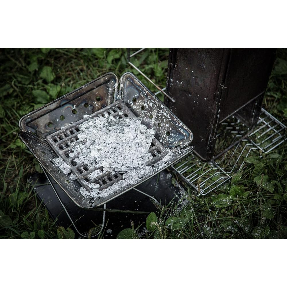 Snow Peak Pro L Charcoal Grill for 5-6 People, Portable, Easy To Clean, Outdoor Cooking Tool